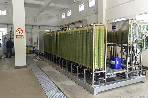 污水处理绿意浓 零碳工厂建设催动中国多领域绿色转型(图1)